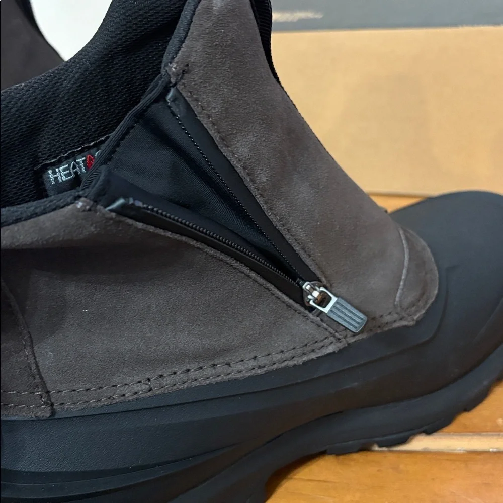 The North Face NWT Chilkat VZip Dark Brown and Black Snow Rain Boots Size 12.5